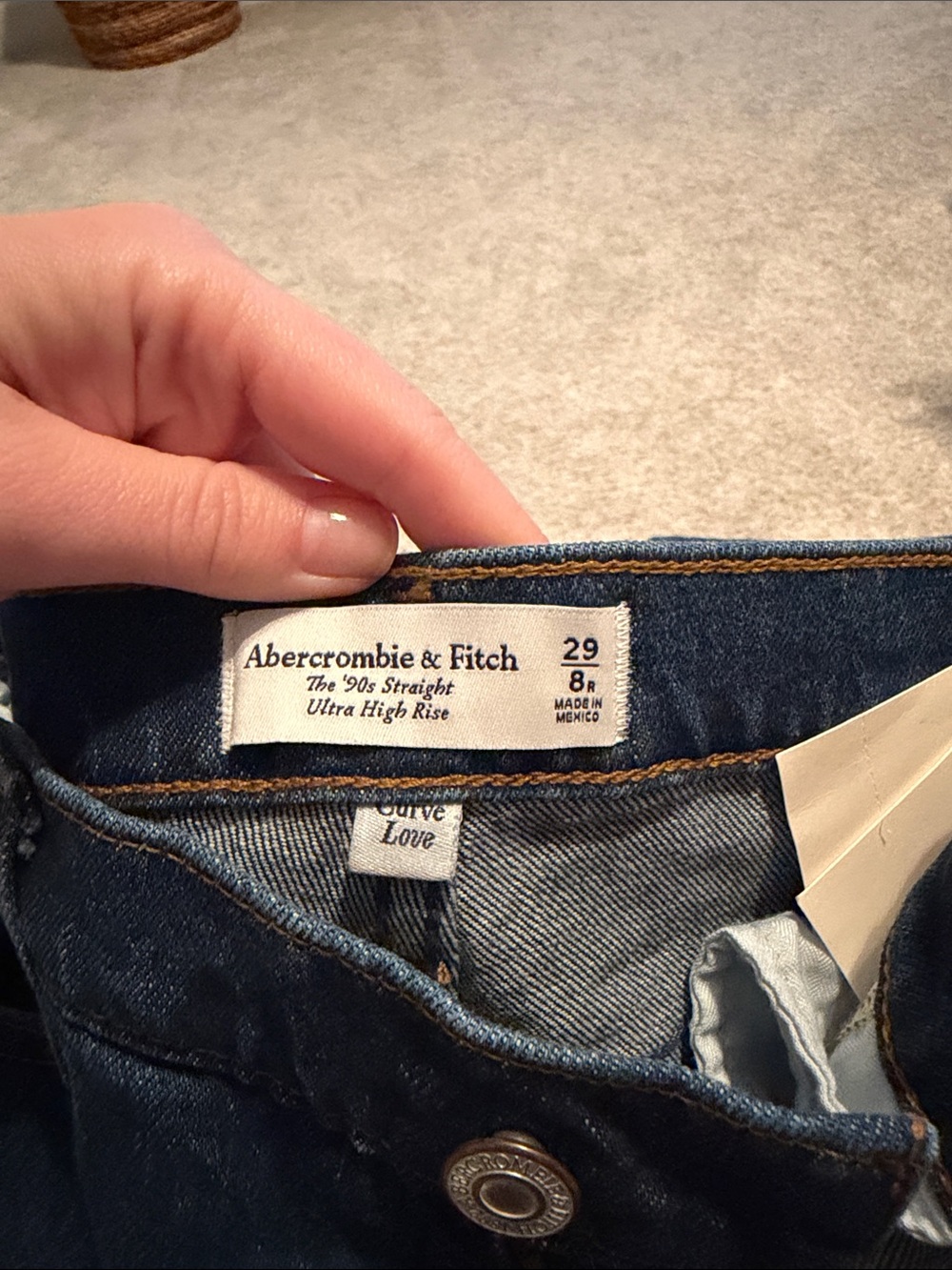 Abercrombie & Fitch Dark Rinse 90s Straight Jeans- 29 Curve Love